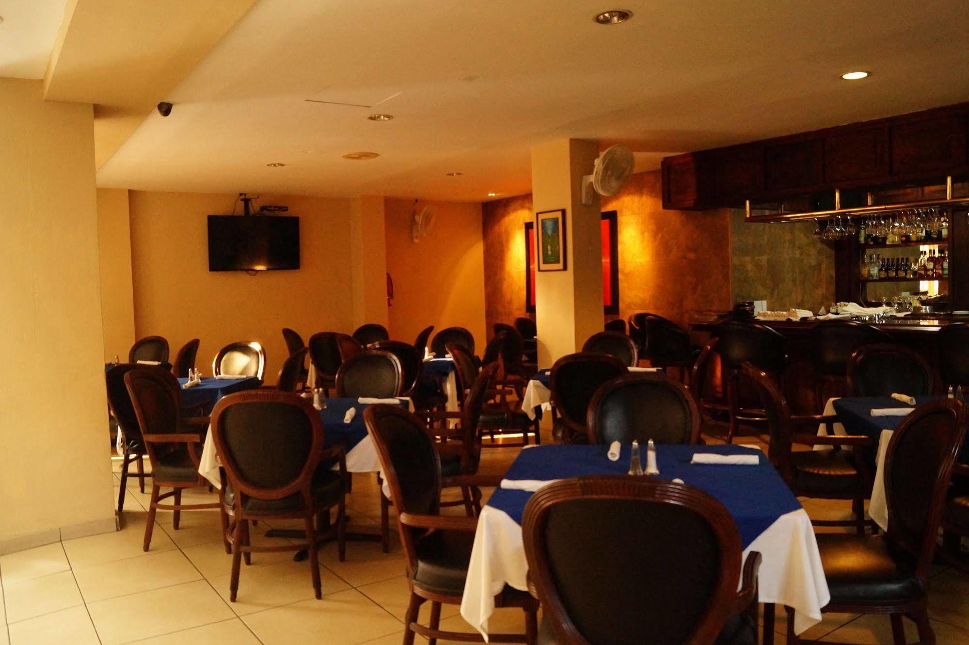 Antiguo Cuscatlán Siesta Hotel And Casino מראה חיצוני תמונה