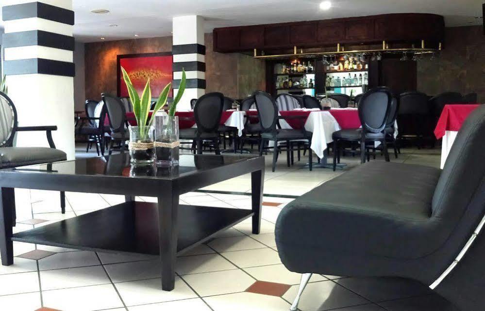 Antiguo Cuscatlán Siesta Hotel And Casino מראה חיצוני תמונה
