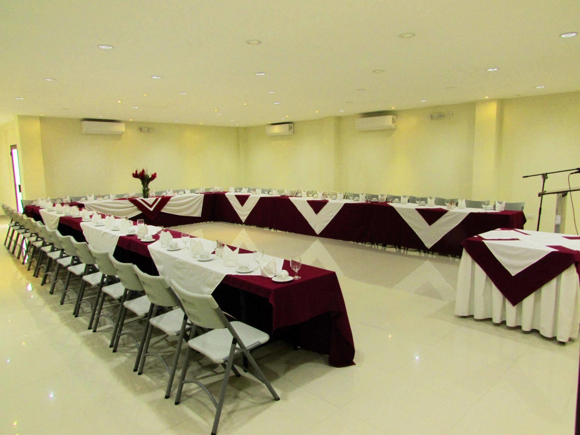 Antiguo Cuscatlán Siesta Hotel And Casino מראה חיצוני תמונה