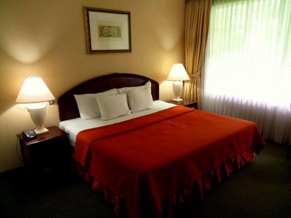 Antiguo Cuscatlán Siesta Hotel And Casino מראה חיצוני תמונה